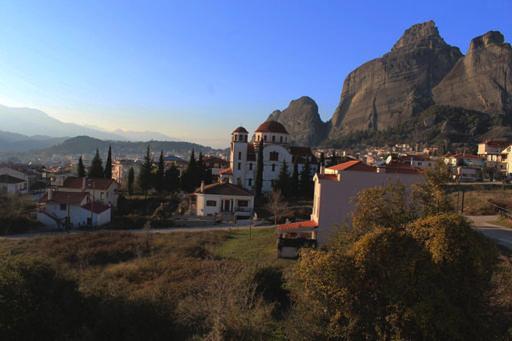 In The Shadow Of Meteora Kalambaka Exterior foto